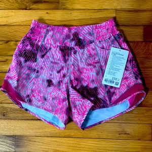 NWT Seawheeze Hotty Hot Reflective Sz 4